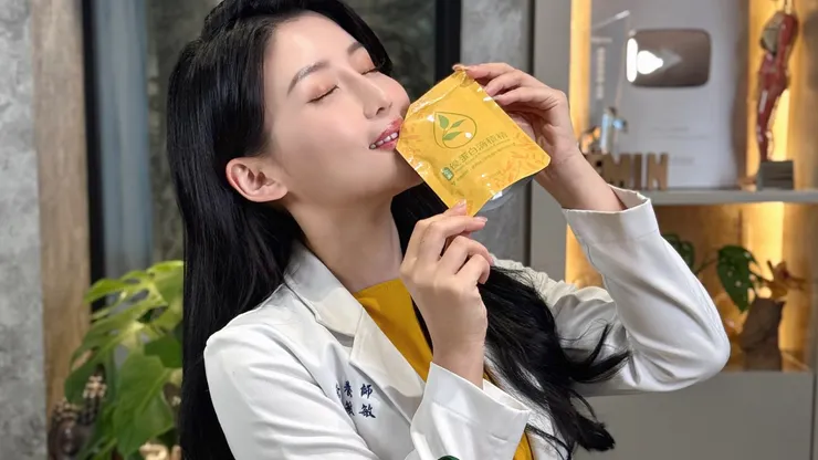 ▲年度代言人高敏敏營養師親自分享使用心得 (圖/潤之泉. 潤心田提供)