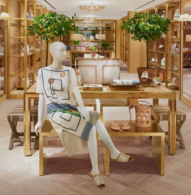 具有波希米亞風格的輕奢品牌『Tory Burch』。