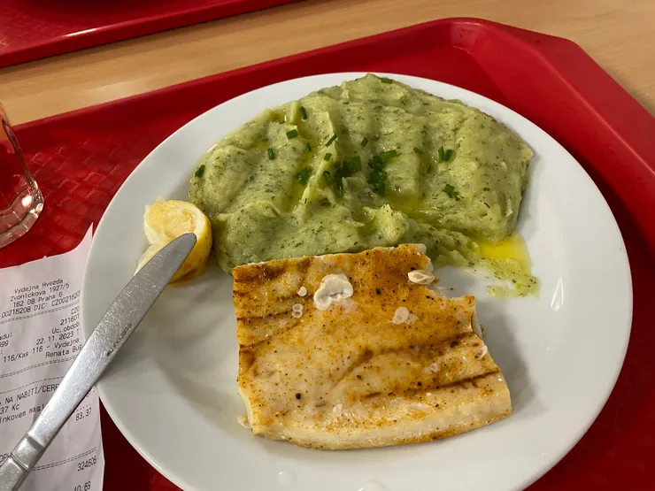 煎魚+菠菜馬鈴薯泥