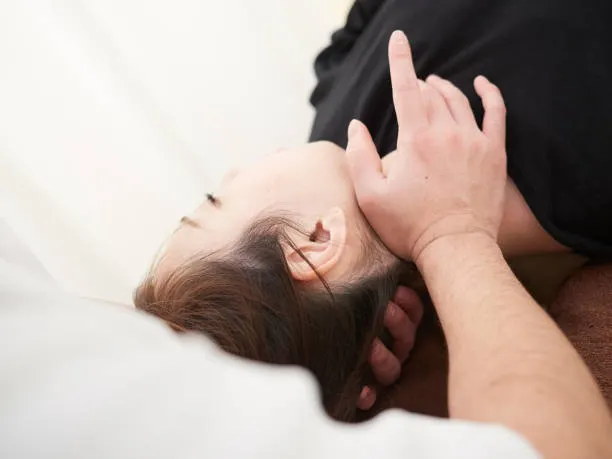 TMJ 治療 顳顎關節徒手治療 下顎肌肉放鬆 咬合矯正 物理治療 TMJ 運動治療 TMJ