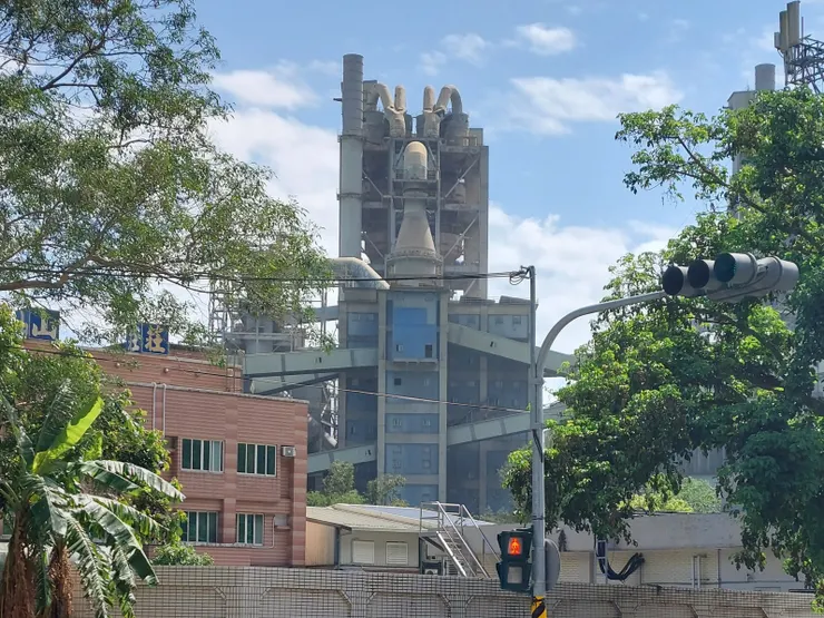 像火箭或太空梭發射台 / 資料來源:林鴻鈞@並木居