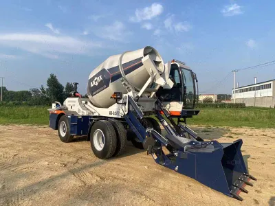 Self Loading Mixer