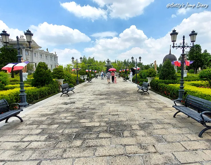 ▲佐登妮絲城堡/圖片來源:Betty's Jump Diary