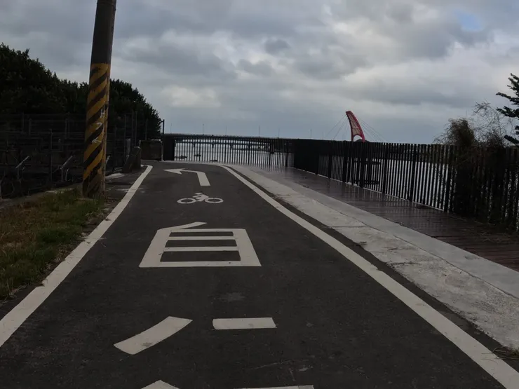 與海邊的初次見面。