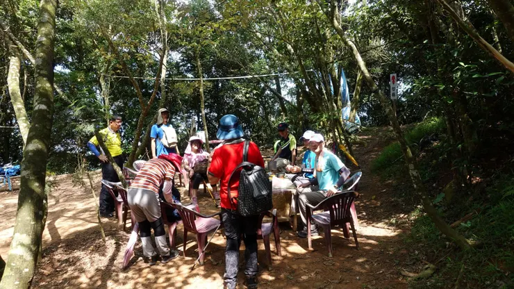 南鞍休息平台區