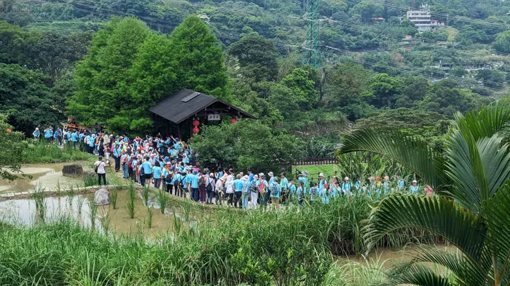 迎尪公巡田園「千人傳轎」活動（圖片來源：木柵忠順廟）