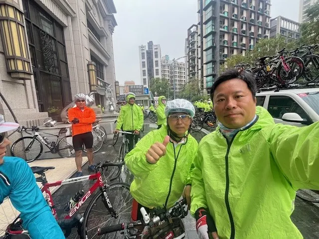 與Bike合照
