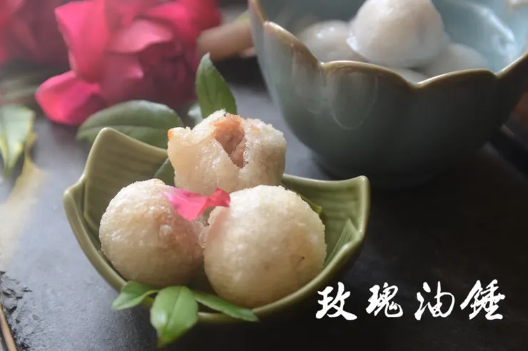 炸元宵又稱為油錘,早在唐代就是元宵節的節令飲食