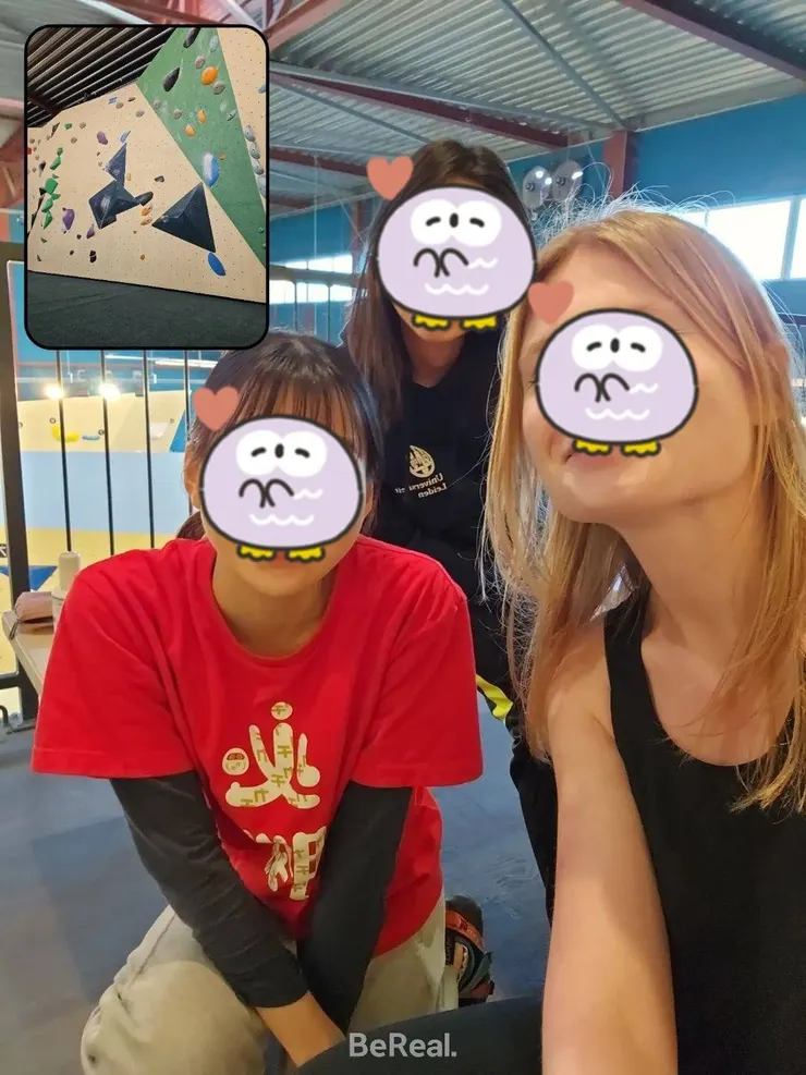 這次就是The Climbing Girls囉? XD