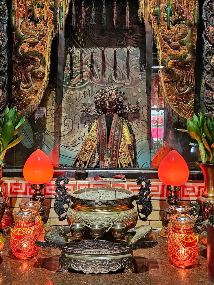 拿自己喜好的泡麵拜福德正神最靈驗（圖片截圖於網路）