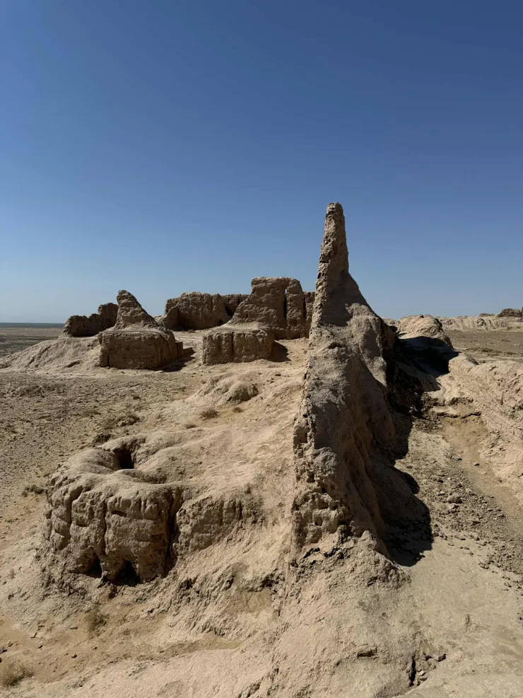  Ayoz Qalʼa 的建築遺跡