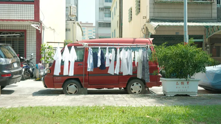 我希望悲傷也能曬一曬