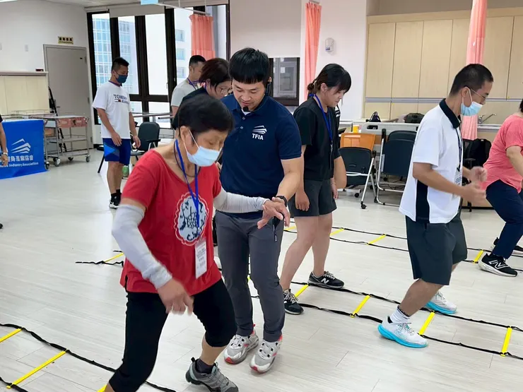 自閉症情境訓練，唯有嘗試才能知道他們面對的困難。© 2025 TFIA. All Rights Reserved.