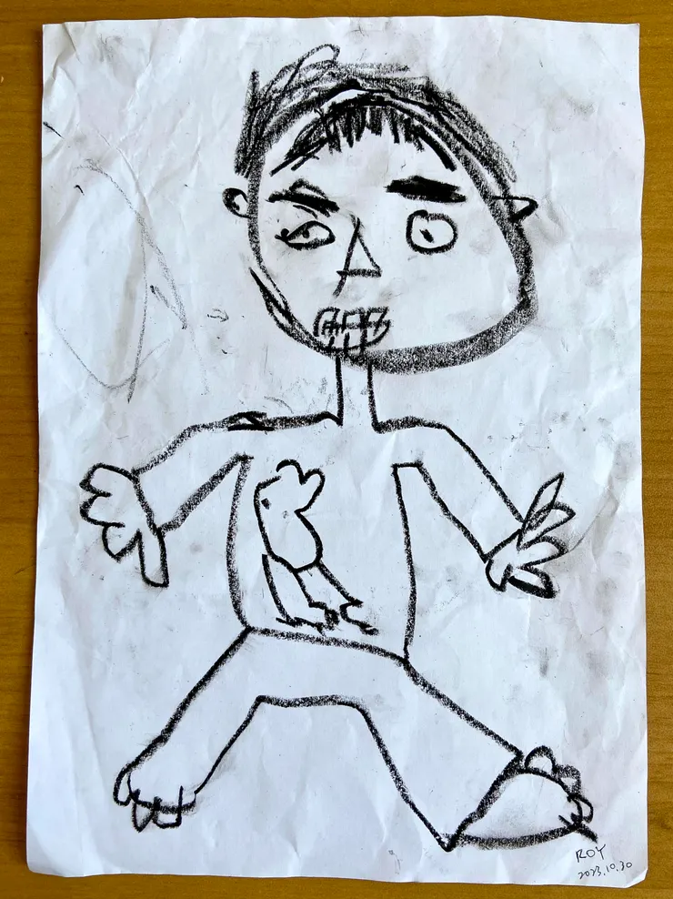 「我最喜歡我的腳,因為可以踢足球;我最不喜歡⋯⋯我的屁股!因為會放臭臭的屁!」好好說。