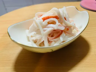 試作《深夜食堂》蟹肉棒沙拉