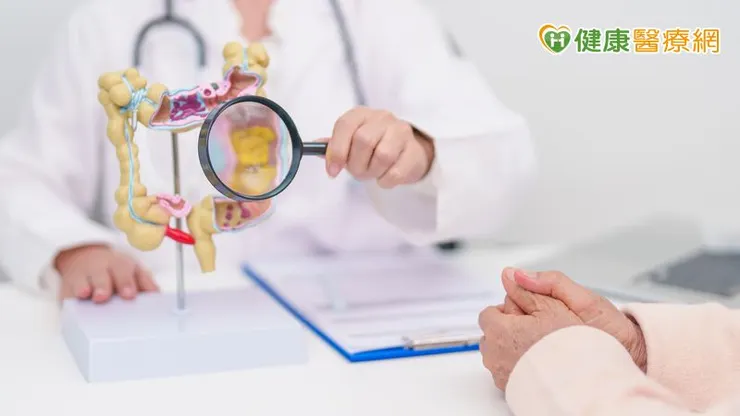 陳鴻華醫師也建議，健保應擴大基因檢測給付範圍，納入更多罕見突變檢測，並考慮將NGS納入給付，讓更多患者能找到精準治療方案。