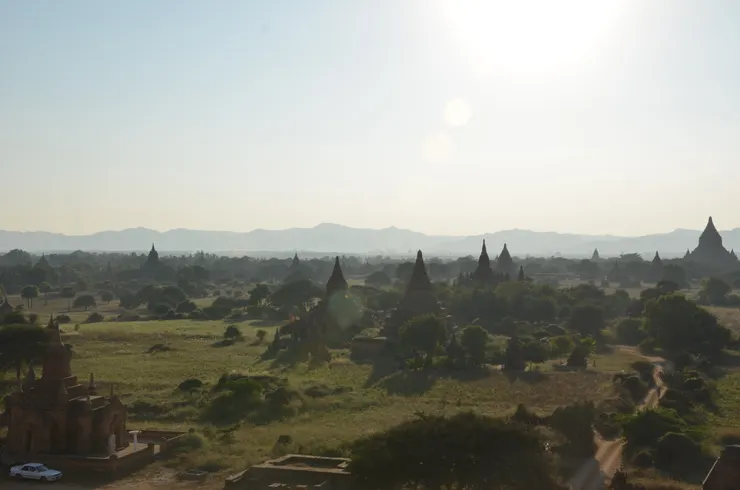 平原底下的壯觀