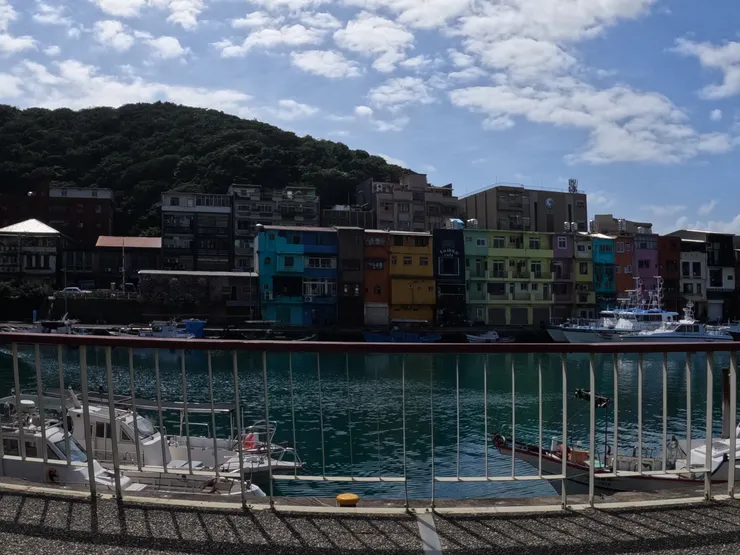 超繽紛的色彩屋。