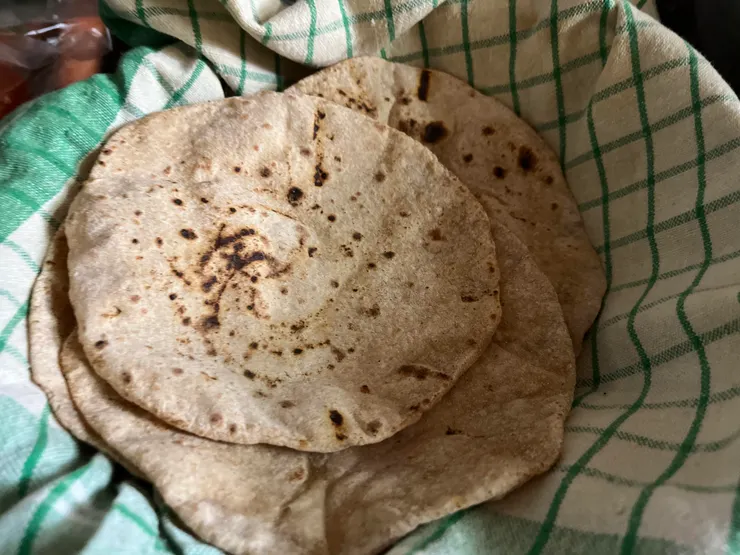 印度的薄餅大多是現做現吃