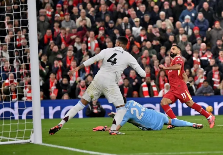 沙拿射入空門助利物浦領先1:0