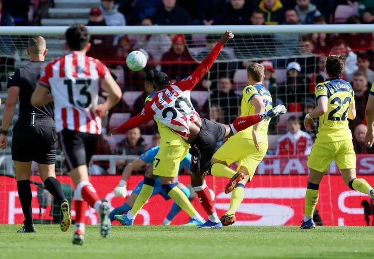 麥基艾利射門破網助新特蘭小勝1:0