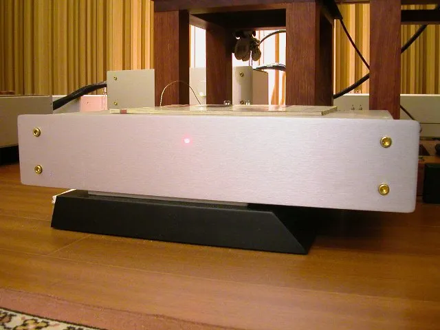 The Phonoclone -- MC 唱頭放大器