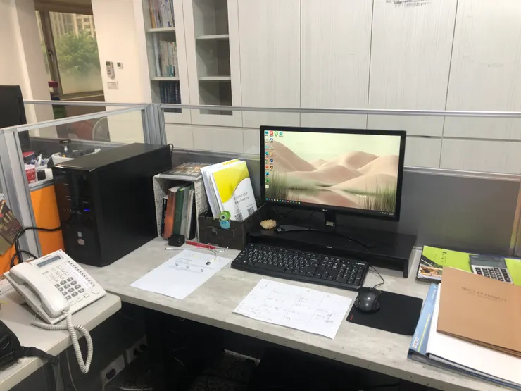 原本要退役的老機器整理好之後,還是能處理辦公室大部分的工作。