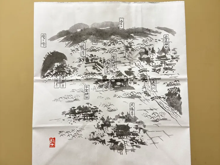 外賣袋上的繪畫亦非常漂亮