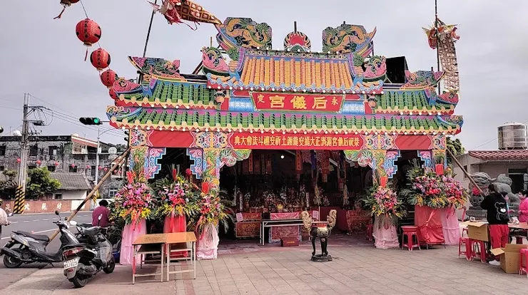 廟前廣場寬闊（圖片截圖於網路）