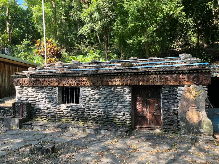 喜樂發發吾公園裡的石板屋