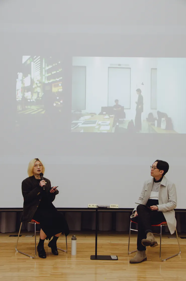 釀電影 vol.18《坂本龍一紀念特輯》新刊分享會影像紀錄，編輯黃曦（左）、主編張硯拓（右）。／攝影 ioauue