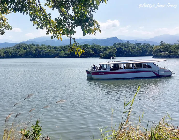 ▲新竹峨眉湖環湖步道/圖片來源:Betty's Jump Diary