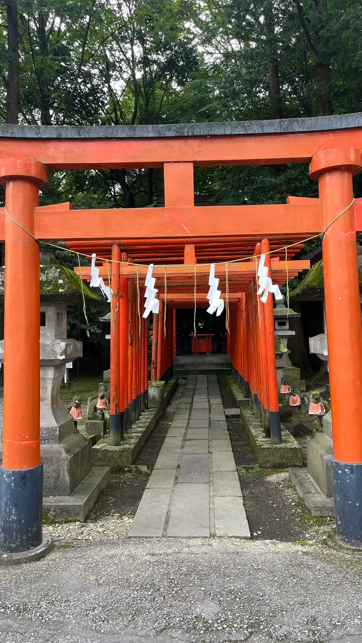 這類末社雖不在參拜動線，但對當地還是很重要。