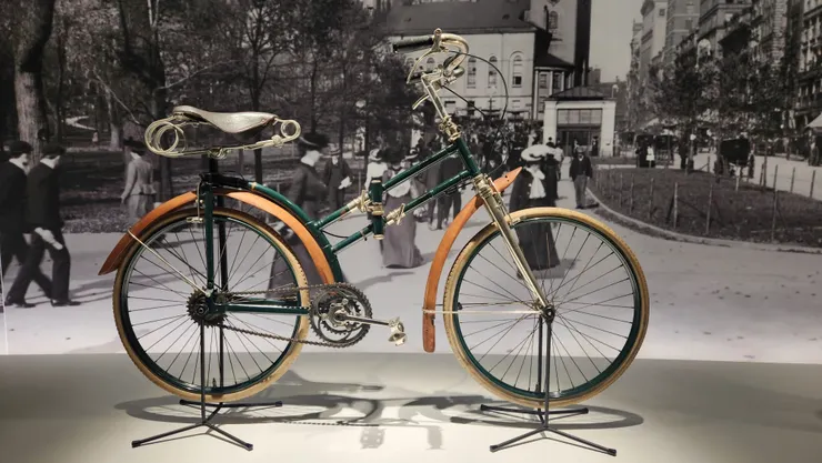 史上第一台折疊車，是為了軍事用途而開發的。