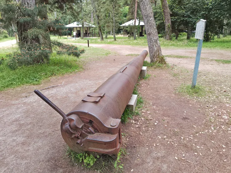 軍艦春日の大砲