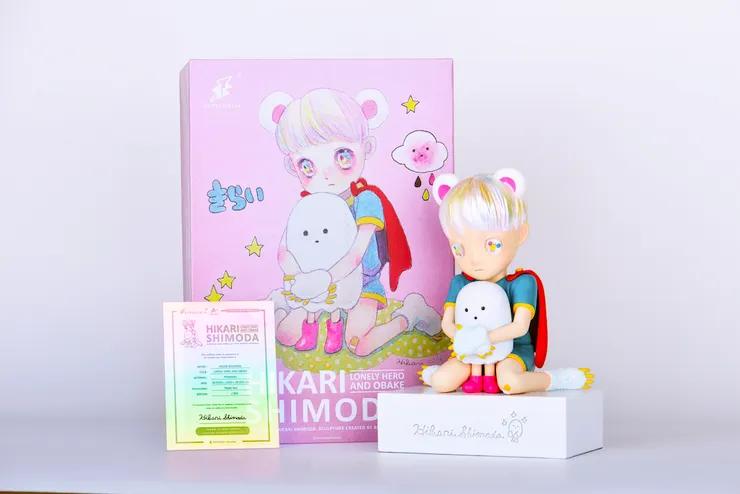 Hikari Shimoda | Lonely Hero And OBAKE, 2019 | 合成樹脂 | 20.5 × 29.5 × 12 cm