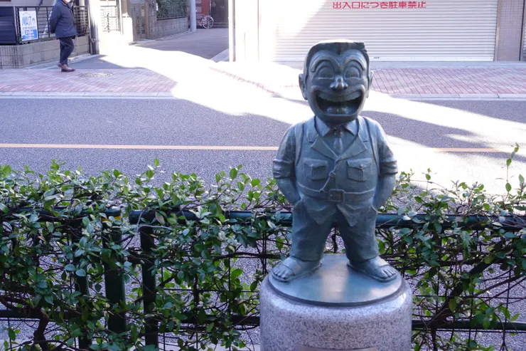 兩11：笑哈哈兩津像