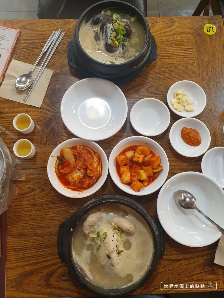 令人難忘的人蔘雞、泡菜及醃蘿蔔