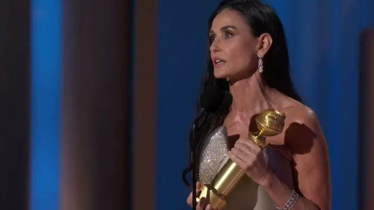 黛咪摩爾以《懼裂》奪下她的首座金球獎