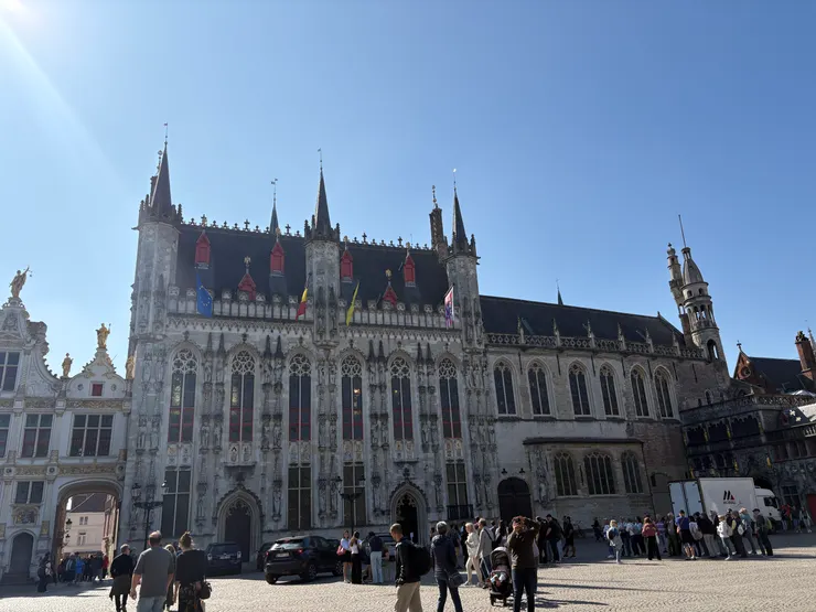 布魯日市政廳(Stadhuis Brugge)