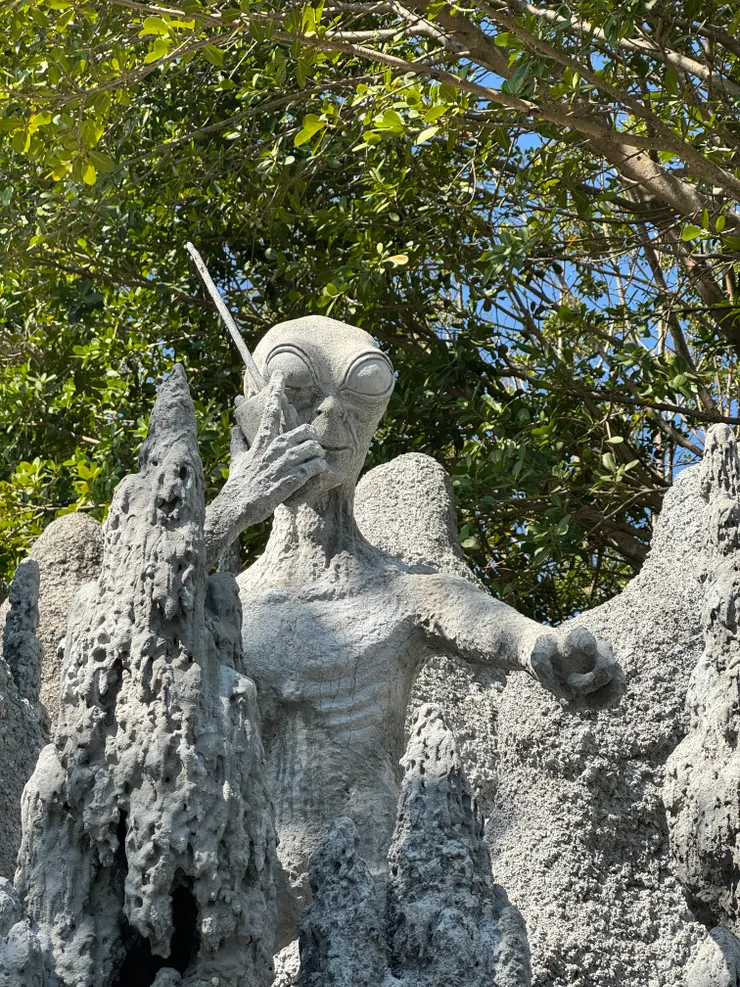 外星人在此講手機