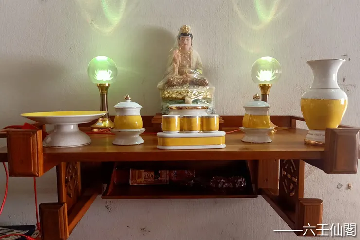 自家供奉觀音神像