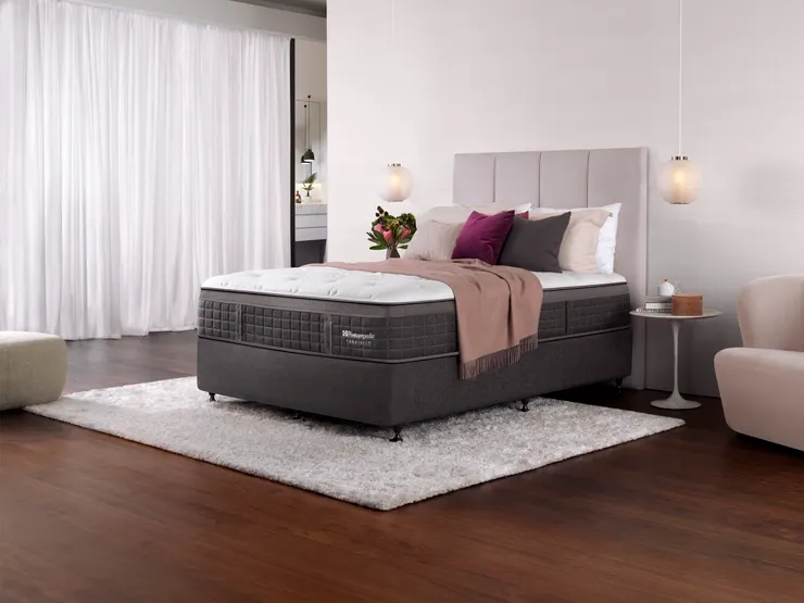 Sealy席伊麗金馬迎春 除舊迎新啟新局 -New Exquisite新尊榮品味系列 85折，贈總價值約$33,480元Osim智能空氣清淨機+輕柔枕壹對+防潑水保潔墊壹件