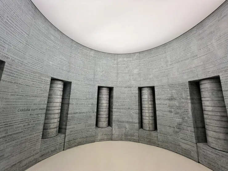 紀念死難者的裝置