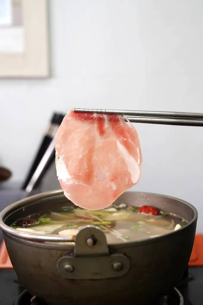 台南東區美食誰最辣?個人海陸四川麻辣鍋席捲台南美食│仙香成都