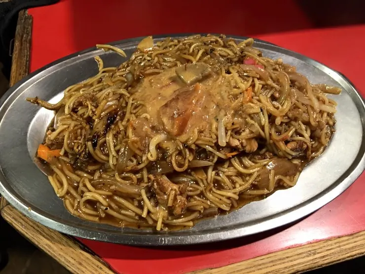 小金ちゃん炒拉麵,其實當時價位算高