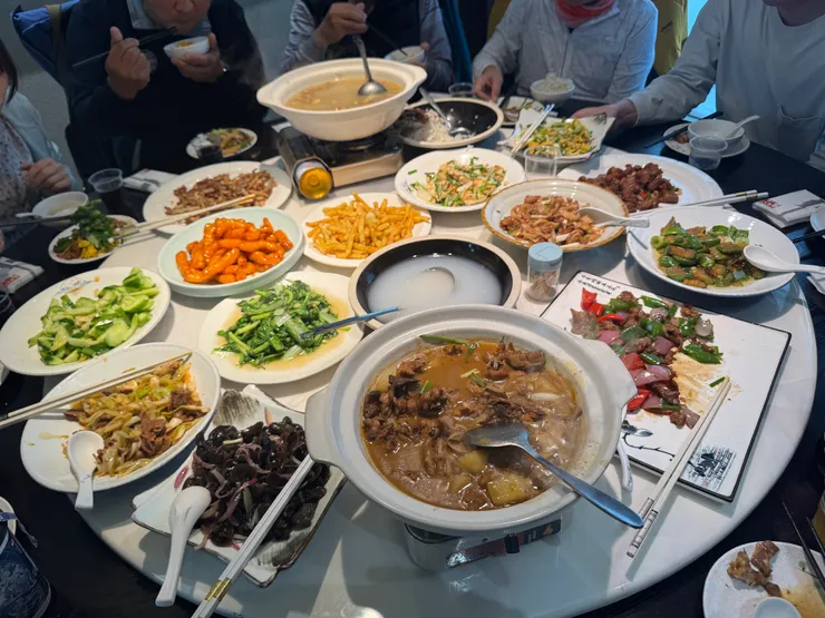隆中餐廳之爆點一波