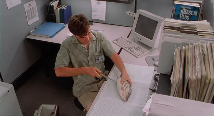 帶魚去辦公室殺XD