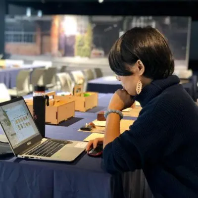 請叫我喬安小姐的沙龍