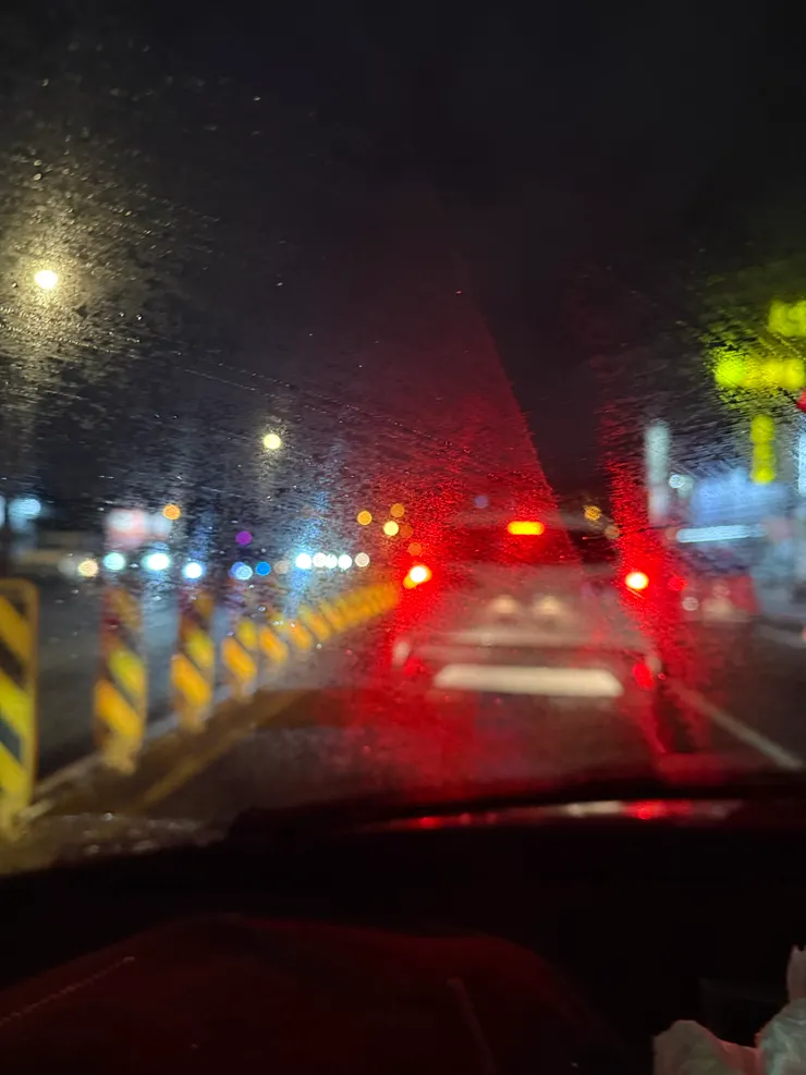 2025/11/10 塞在車陣中